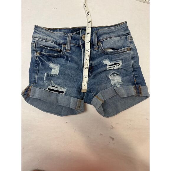 Aeropostale Low Rise Midi Cut-Off Jean Shorts Distressed - Size 000 - Picture 3 of 8